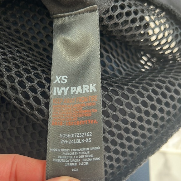 ❌CLEARANCE 🆕 NWOT IVY PARK Black Oversized Black Mesh Side Zip Sweatshirt XS - Picture 11 of 15